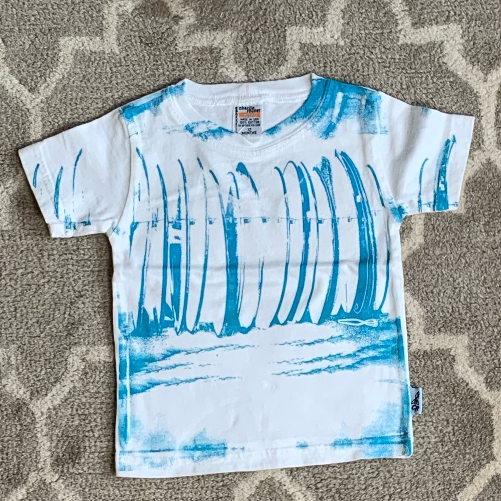 NWT Charlie Rocket t-shirt ‘surf boards’